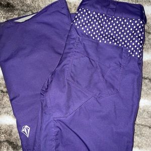 Women’s Volcom Snowboard pants